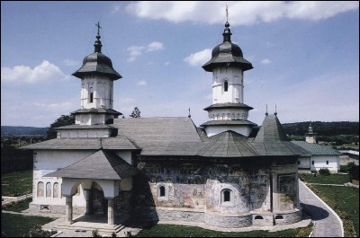 Lăcaşuri de cult din România; Mănăstirea Sf. Nicolae Râşca; Mănăstirea Râşca; ; 1542; 1542; ; Mănăstire; ortodox; Orthodox; orthodoxe; RÂŞCA; RÂŞCA; Suceava; Protopopiatul Fălticeni; Arhiepiscopia Sucevei şi a Rădăuţilor; Mitropolia Moldovei şi Bucovinei; 