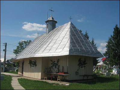 Lăcaşuri de cult din România; Biserica de lemn Sfinţii Cosma şi Damian; Biserica Doctorilor făr de Arginţi; ; 1786; 1786; ; Biserică de lemn; ortodox; Orthodox; orthodoxe; DĂNILA; DĂRMĂNEŞTI; Suceava; Protopopiatul Rădăuţi; Arhiepiscopia Sucevei şi a Rădăuţilor; Mitropolia Moldovei şi Bucovinei; 