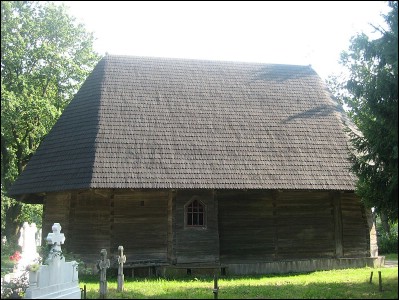 Lăcaşuri de cult din România; Biserica de lemn Adormirea Maicii Domnului; ; ; 1744; 1744; ; Biserică de lemn; ortodox; Orthodox; orthodoxe; FRĂTĂUŢII NOI; FRĂTĂUŢII NOI; Suceava; Protopopiatul Rădăuţi; Arhiepiscopia Sucevei şi a Rădăuţilor; Mitropolia Moldovei şi Bucovinei; 