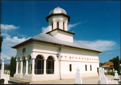 Lăcaşuri de cult din România; Biserica Sf. Voievozi; Biserica Flămânzeşti; ; 1790; 1790; ; Biserică; ortodox; Orthodox; orthodoxe; CURTEA DE ARGEŞ; ; Argeş; Protopopiatul Curtea de Argeş; Episcopia Argeşului; Mitropolia Munteniei şi Dobrogei; 