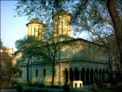 Lăcaşuri de cult din România; Biserica Sfântul Gheorghe Nou; ; 26° 616.92; sec. XVII-XVIII; 1601; 1800; Biserică; ortodox; Orthodox; orthodoxe; BUCUREŞTI; ; Bucureşti; Protoieria III capitală; Arhiepiscopia Bucureştilor; Mitropolia Munteniei şi Dobrogei; 