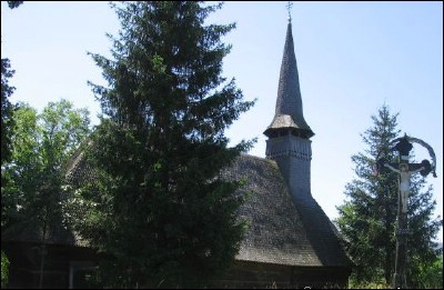 Lăcaşuri de cult din România; Biserica de lemn Sf. Arhangheli; ; ; 1730; 1723; ; Biserică de lemn; ortodox; Orthodox; orthodoxe; BEZNEA; BRATCA; Bihor; Protopopiatul Ortodox român Oradea; Episcopia Oradiei, Bihorului şi Sălajului; Mitropolia Clujului, Albei, Crişanei şi Maramureşului; 