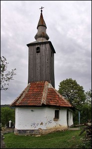 Lăcaşuri de cult din România; Biserica de lemn Sf. Arhangheli; ; ; 1700; 1700; ; Biserică de lemn; ortodox; Orthodox; orthodoxe; ŞOIMI; ŞOIMI; Bihor; Protopopiatul Ortodox român Beiuş; Episcopia Oradiei, Bihorului şi Sălajului; Mitropolia Clujului, Albei, Crişanei şi Maramureşului; 