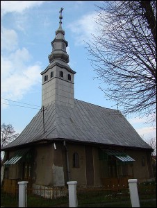 Lăcaşuri de cult din România; Biserica de lemn Sf. Gheorghe; ; ; 1800; 1789; ; Biserică de lemn; ortodox; Orthodox; orthodoxe; TĂUŢ; BATĂR; Bihor; Protopopiatul Ortodox român Tinca; Episcopia Oradiei, Bihorului şi Sălajului; Mitropolia Clujului, Albei, Crişanei şi Maramureşului; 