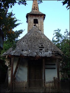 Lăcaşuri de cult din România; Biserica de lemn Sf. Cuvioasa Paraschiva; ; ; 1711; 1711; ; Biserică de lemn; ortodox; Orthodox; orthodoxe; SÂNGEORZU NOU; LECHINŢA; Bistriţa Năsăud; ; Arhiepiscopia Vadului, Feleacului şi Clujului; Mitropolia Clujului, Albei, Crişanei şi Maramureşului; 