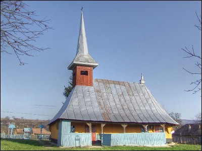 Lăcaşuri de cult din România; Biserica de lemn Sf. Arhangheli; ; ; 1747; 1747; ; Biserică de lemn; ortodox; Orthodox; orthodoxe; BERCHIEŞU; FRATA; Cluj; Protopopiatul Cluj I; Arhiepiscopia Vadului, Feleacului şi Clujului; Mitropolia Clujului, Albei, Crişanei şi Maramureşului; 