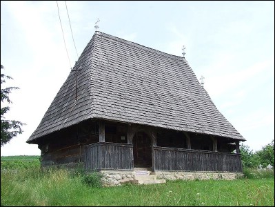 Lcauri de cult din Romnia; Biserica de lemn Sf. Arhangheli; ; ; 1758, pictura 1807; 1758; ; Biseric de lemn; ortodox; Orthodox; orthodoxe; FINIEL; SVDISLA; Cluj; ; Arhiepiscopia Vadului, Feleacului i Clujului; Mitropolia Clujului, Albei, Crianei i Maramureului; 