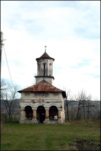 Lăcaşuri de cult din România; Biserica Sf. Nicolae; ; ; 1816; 1816; ; Biserică; ortodox; Orthodox; orthodoxe; GOLUMBELU; FĂRCAŞ; Dolj; Protopopiatul Băileşti; Arhiepiscopia Craiovei; Mitropolia Olteniei; 