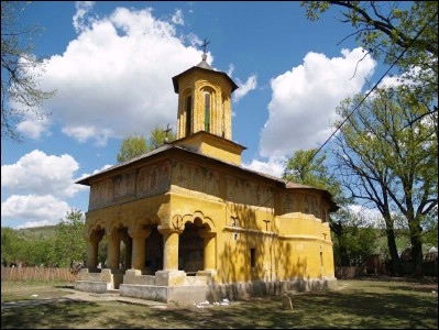 Lăcaşuri de cult din România; Biserica Sf. Nicolae; ; ; 1820; 1820; ; Biserică; ortodox; Orthodox; orthodoxe; CURSARU; PLOPŞORU; Gorj; ; Arhiepiscopia Craiovei; Mitropolia Olteniei; 