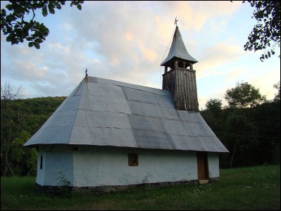 Lăcaşuri de cult din România; Biserica de lemn Cuvioasa Paraschiva; ; ; sec. XVIII; 1701; 1800; Biserică de lemn; ortodox; Orthodox; orthodoxe; BOIU DE JOS; GURASADA; Hunedoara; Protopopiatul Deva; Episcopia Aradului; Mitropolia Banatului; 