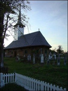 Lăcaşuri de cult din România; Biserica de lemn Sfinţii Arhangheli; ; ; sec. XVIII; pictură 1821; 1701; 1800; Biserică de lemn; ortodox; Orthodox; orthodoxe; OCIU; VAŢA DE JOS; Hunedoara; Protopopiatul Brad; Episcopia Aradului; Mitropolia Banatului; 