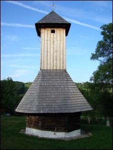 Lăcaşuri de cult din România; Biserica de lemn Sf. Nicolae; ; ; sec. XVIII; 1701; 1800; Biserică de lemn; ortodox; Orthodox; orthodoxe; TÂRNAVA; BRĂNIŞCA; Hunedoara; Protopopiatul Deva; Episcopia Aradului; Mitropolia Banatului; 