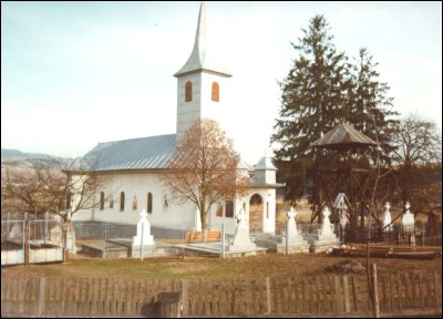 Lăcaşuri de cult din România; Biserica de lemn Adormirea Maicii Domnului; ; ; 1761; 1761; ; Biserică de lemn; ortodox; Orthodox; orthodoxe; GĂLĂUŢAŞ; GĂLĂUŢAŞ; Harghita; Protopopiatul Ortodox Român Miercurea Ciuc; Episcopia Covasnei şi Harghitei; Mitropolia Ardealului, Covasnei şi Harghitei; 