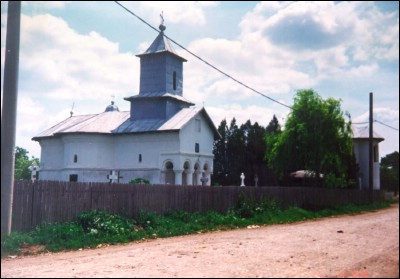 Lăcaşuri de cult din România; Biserica Adormirea Maicii Domnului; ; ; 1574; 1574; ; Biserică; ortodox; Orthodox; orthodoxe; GRECII DE JOS; FIERBINŢI-TÂRG; Ialomiţa; Protoieria Urziceni; Episcopia Sloboziei şi Călăraşilor; Mitropolia Munteniei şi Dobrogei; 
