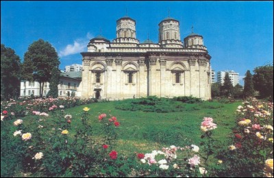 Lăcaşuri de cult din România; Mănăstirea Golia; ; ; 1652-1660, rep. 1838, 1947 - 1948 CMI; 1652; 1660; Mănăstire; ortodox; Orthodox; orthodoxe; IAŞI; ; Iaşi; Protopopiatul Iaşi I; Arhiepiscopia Iaşilor; Mitropolia Moldovei şi Bucovinei; 