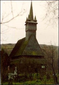 Lăcaşuri de cult din România; Biserica de lemn Sf. Nicolae; ; ; 1643; 1643; ; Biserică de lemn; ortodox; Orthodox; orthodoxe; BUDEŞTI; BUDEŞTI; Maramureş; Protopopiatul Ortodox român Sighet; Episcopia Maramureşului şi a Sătmarului; Mitropolia Clujului, Albei, Crişanei şi Maramureşului; 