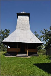 Lăcaşuri de cult din România; Biserica de lemn Sf. Nicolae; ; ; 1828; 1828; ; Biserică de lemn; ortodox; Orthodox; orthodoxe; DOBREŞTI; DĂNICEI; Vâlcea; ; Arhiepiscopia Râmnicului; Mitropolia Olteniei; 